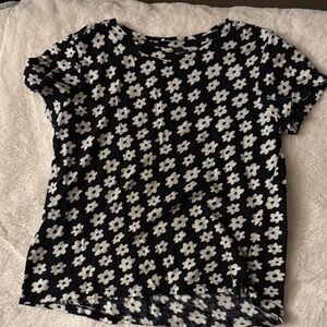 Old Navy Black and White Floral Kids Tee